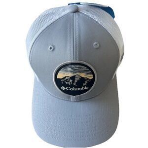 Columbia Mesh Snapback Trucker Hat‎ Gray and White Mountain Patch NWT